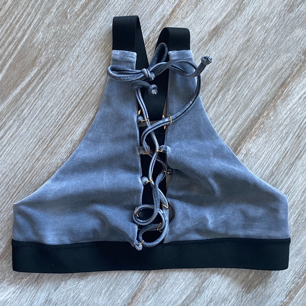 Planet blue fit sports bra